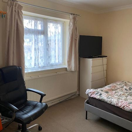 Guest Room Manchester Exterior foto